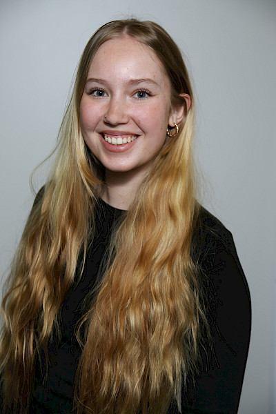 Portrait von Stina Henning