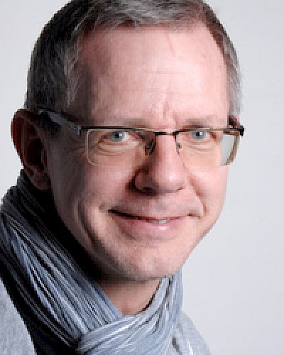 Portrait von Burkhard Schlüter