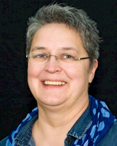 Portrait von Petra Nowak-Hunold