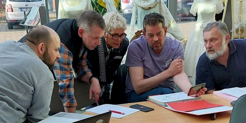 Titelbild von Facebook Post: "Das Kreativ-Team ist schon..."