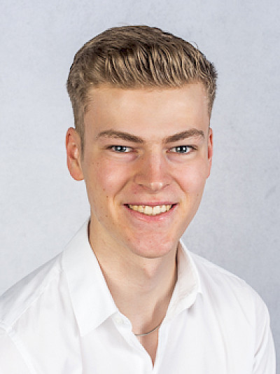 Portrait von Lukas Vormbrock